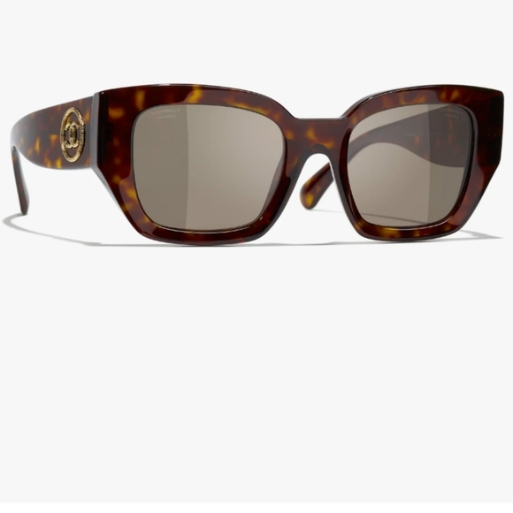 CHANEL Acetate Dark Tortoise. Lenses: Brown, Polarized ref 5506 c.714/83… - Picture 8 of 13